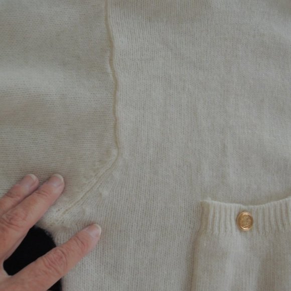 Ladies Sweater Size L Off White Wool Blend Cardigan w/Brass Buttons $85 Value - Picture 7 of 9